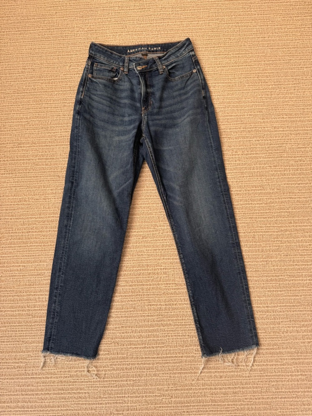 American Eagle Outfitters Dark Wash Straight Leg Jeans size 2